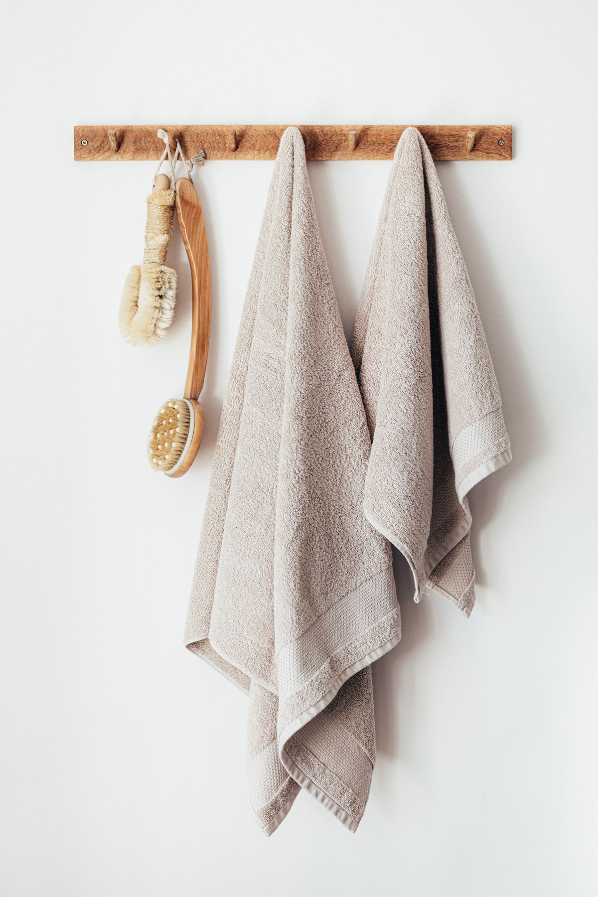 Spa towels and relaxation tools